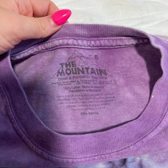 Vintage y2k 2006 The Mountain Purple Wolf Tee - Picture 3 of 7